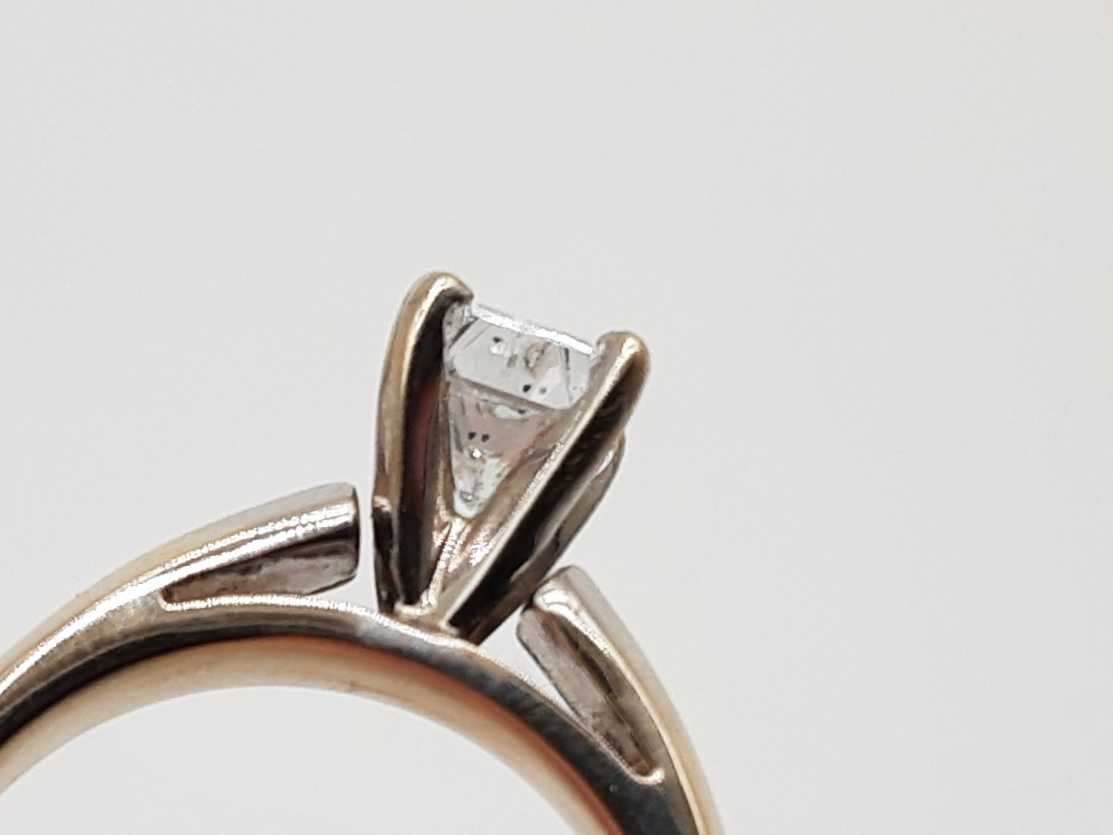 0.90 Carat Diamond 18k Two Tone Gold 5.4g Solitare Ring Size 6 Do0824llxzde