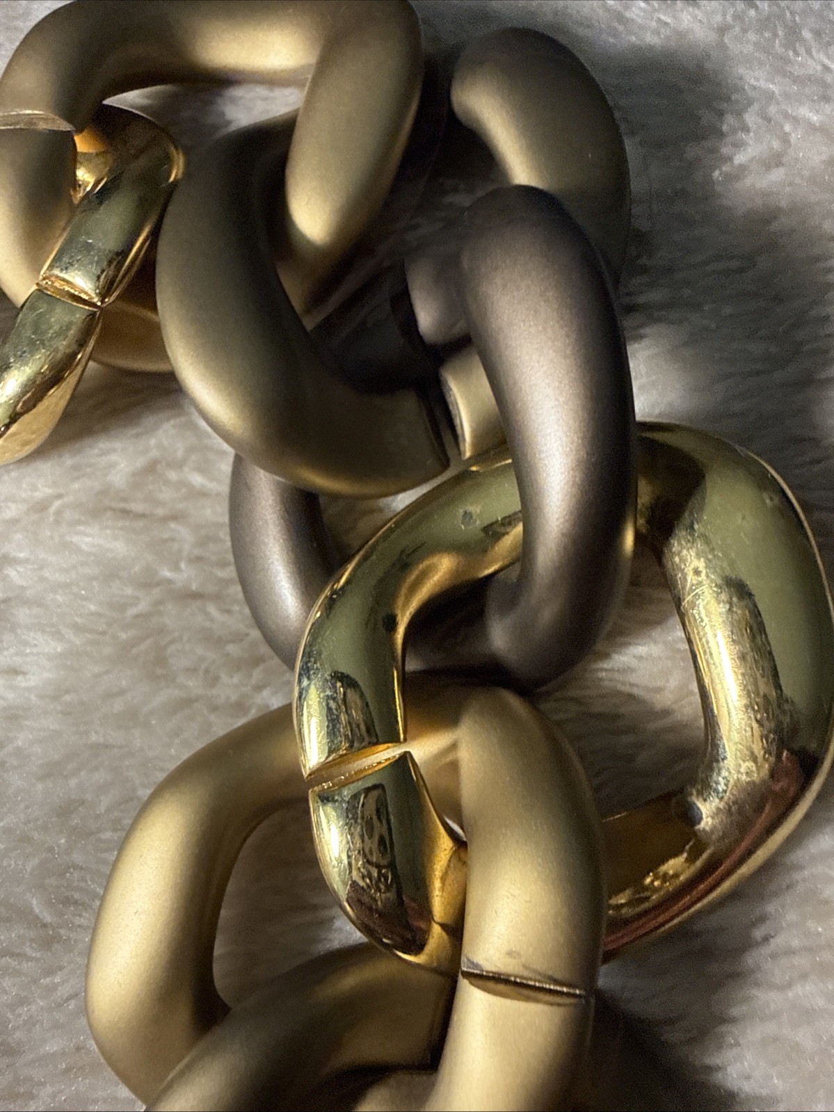 PONO Resin Large Link Statement Necklace Bronze/Gold Tone (Please see pics)