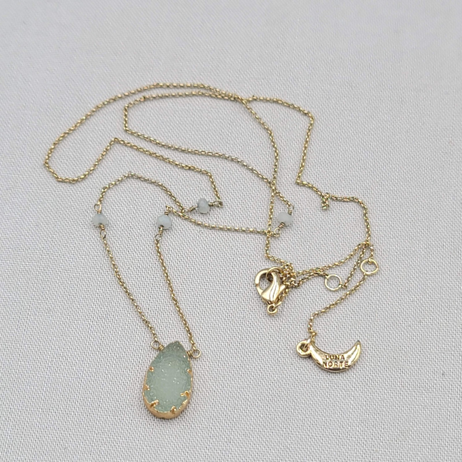 Luna Norte Green Druzy Teardrop Pendant Necklace Gold tone 18″ – 20″