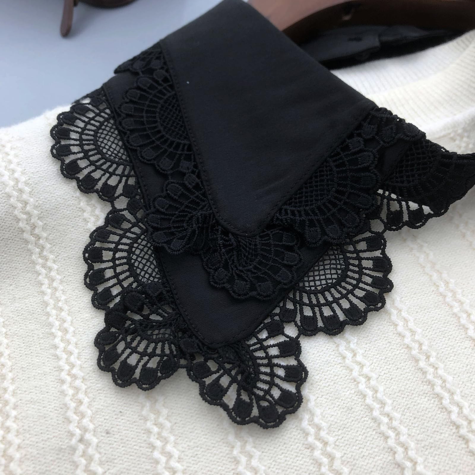 Detachable Dickey Faux Lapel False Collar Black White Women Girls Accessory