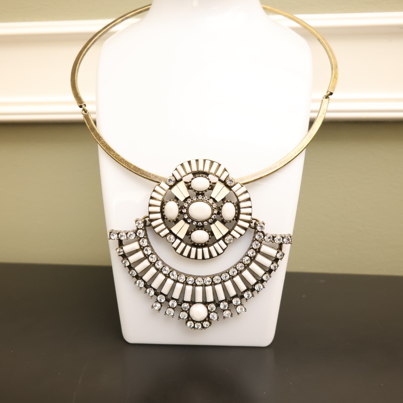 Logo Links necklace Lori Goldstein ivory crystals statement collar bronzetone