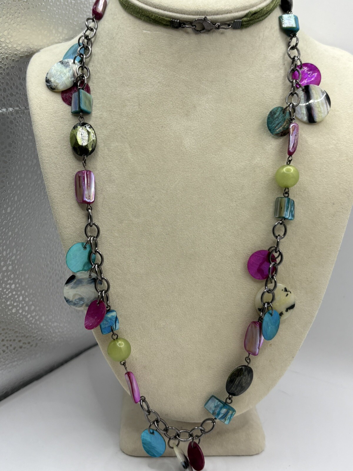 Colorful Multicolored MOP And Acrylic Beaded Necklace Gun Metal Gray & Leather
