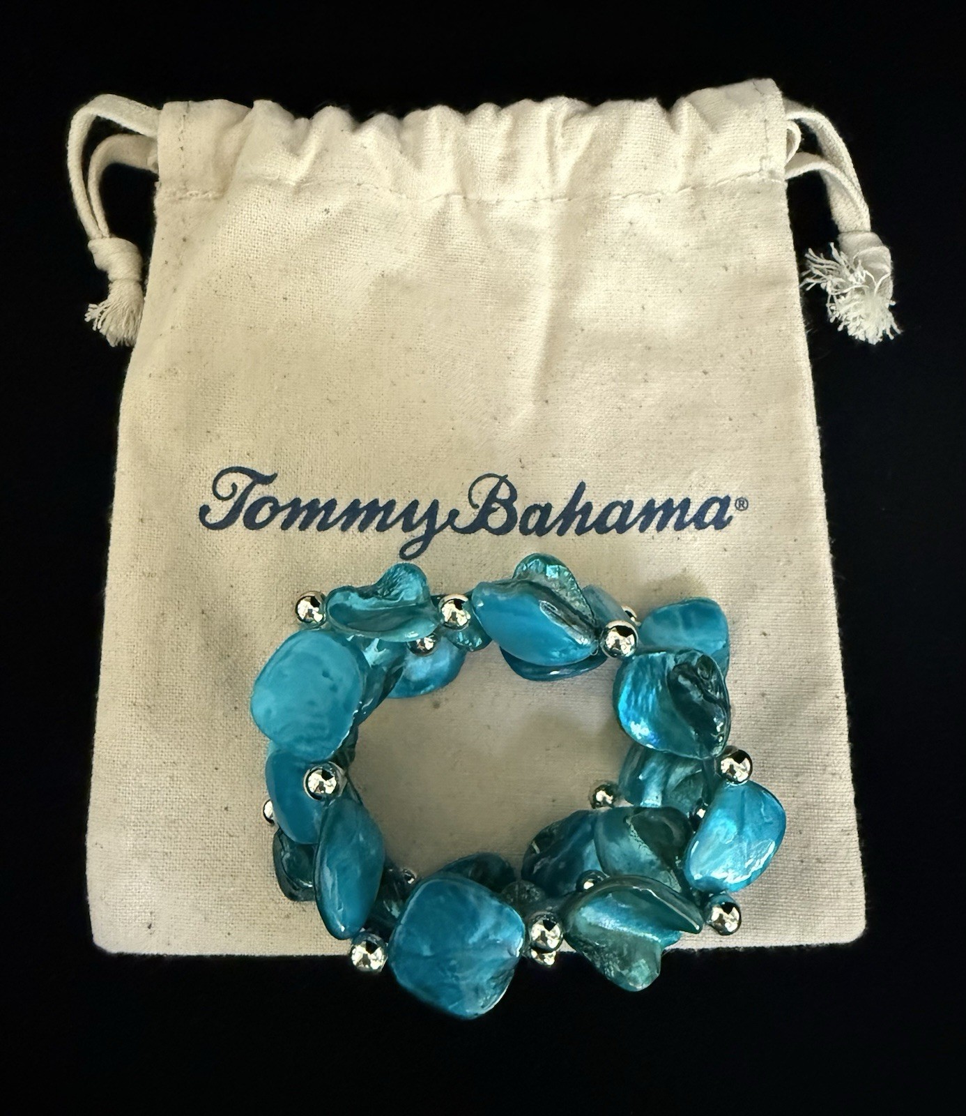 Tommy Bahama Turquoise-Style Stretch Bracelet Silver-Tone Beads – New With Pouch