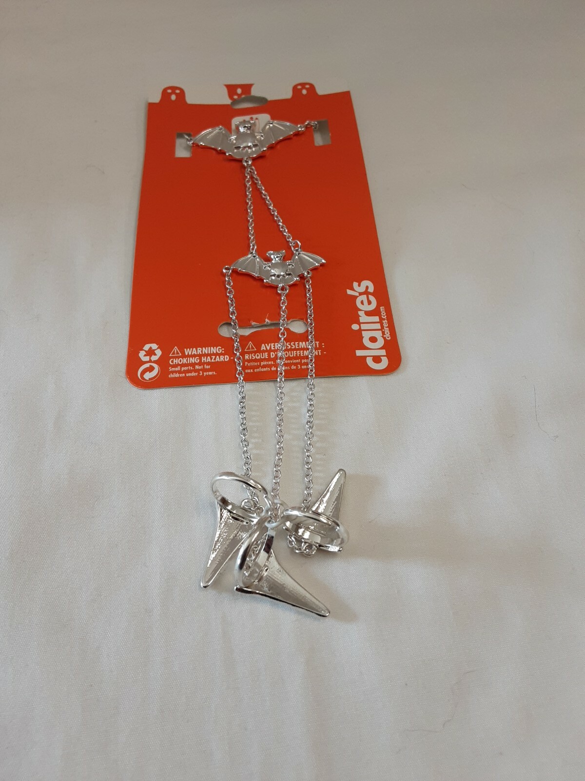 Claire’s Silver Tone Halloween Bat Chain Bracelet & Rings Set BNWT!