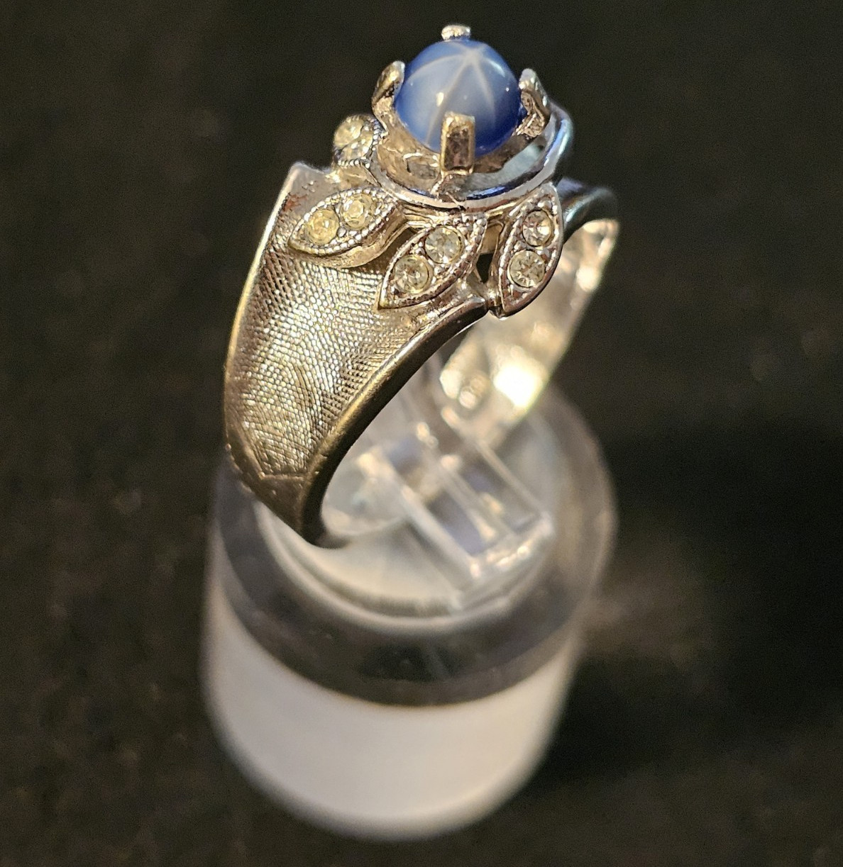 Vintage HGE Blue Star Effect Cabochon Cocktail Ring Size 7.75