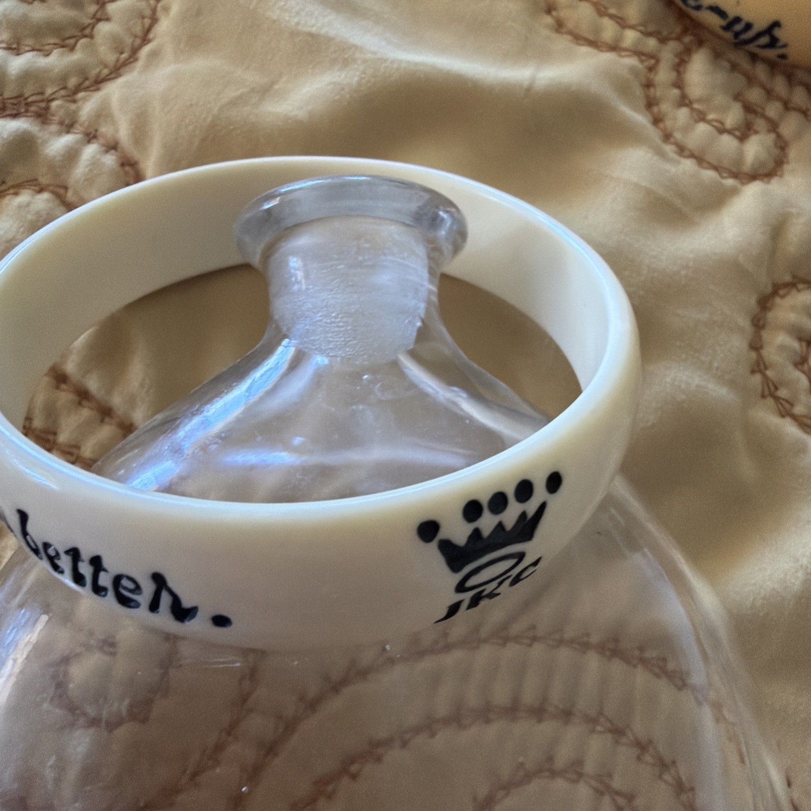 Jessica Kagan Cushman Mae West “ When I’m Good I’m Very Good” Bangle Bracelet!