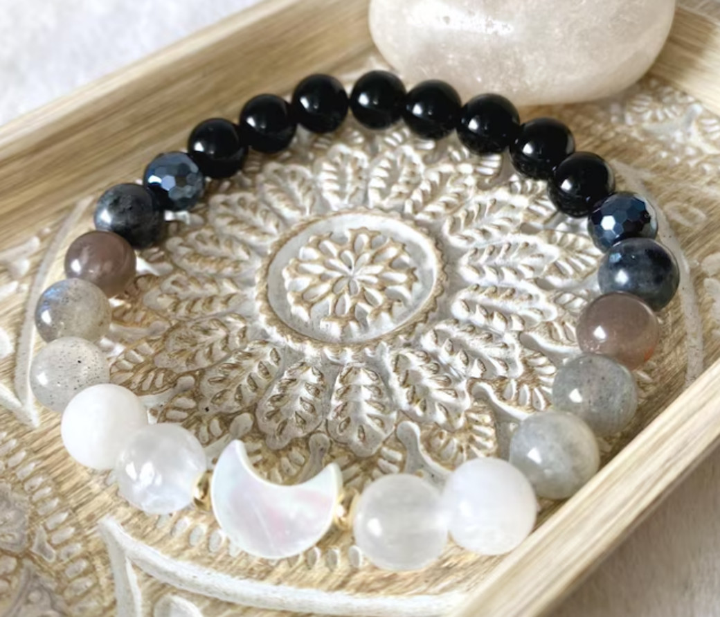 Protection Crystal Moon Charm Moonstone Labradorite Stone Bracelet Women Jewelry