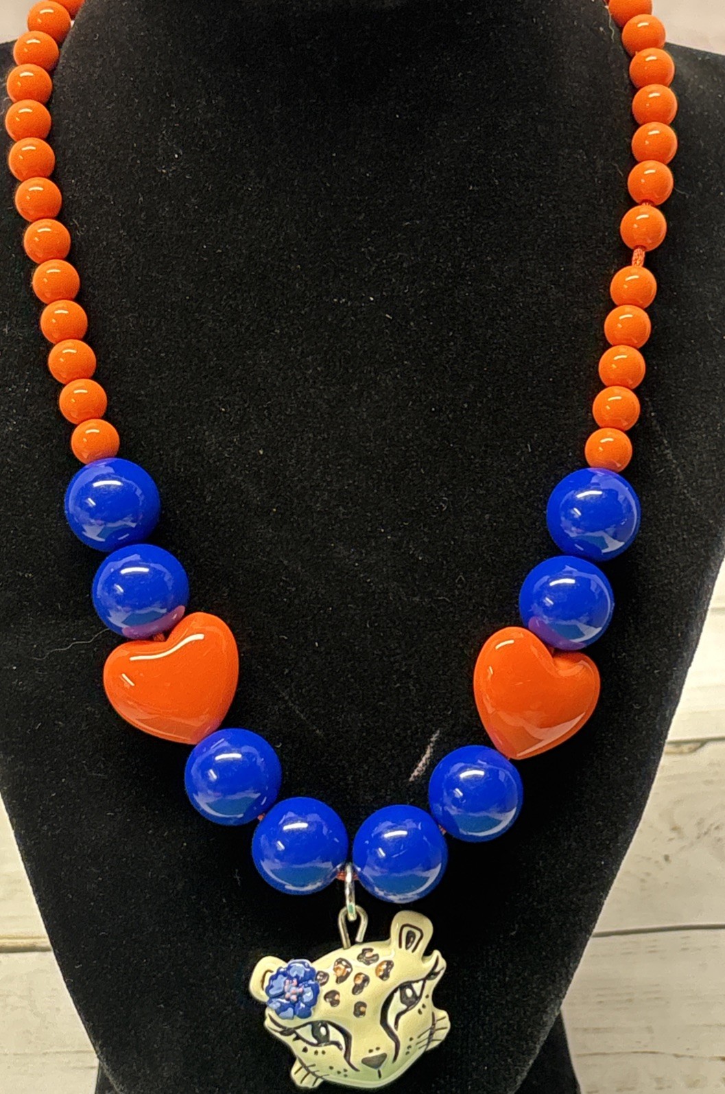 Leopard Blue & orange Heart Beaded Acrylic Pendant Necklace 8.25” Drop