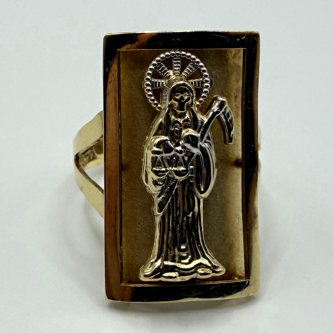 Vintage 14K Yellow Gold Religious Saint Ring 4.24g Two Tone Size 7.5