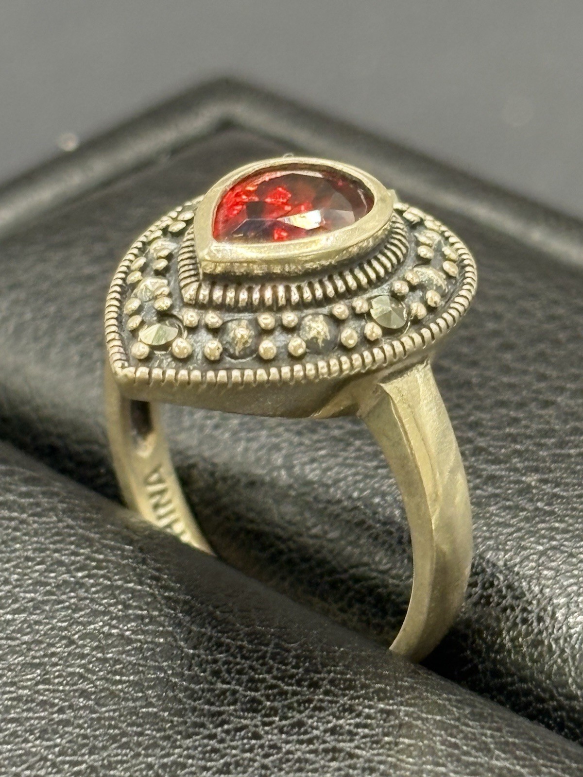 Vintage Ross Simons Sterling Silver Red Cubic Zirconia Ring Size 7 4 Grams E20