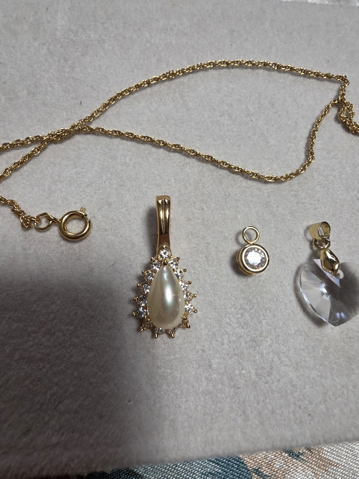 Lot of 3 Pendants Crystal and Pearl with 18 Gold Tone Chain Necklace One Roman