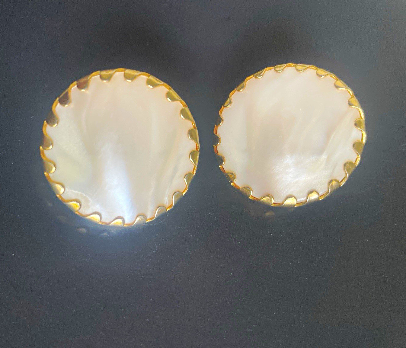 Vintage Signed Sarah Coventry Gold tone Mother of Pearl Earrings Bezel edges