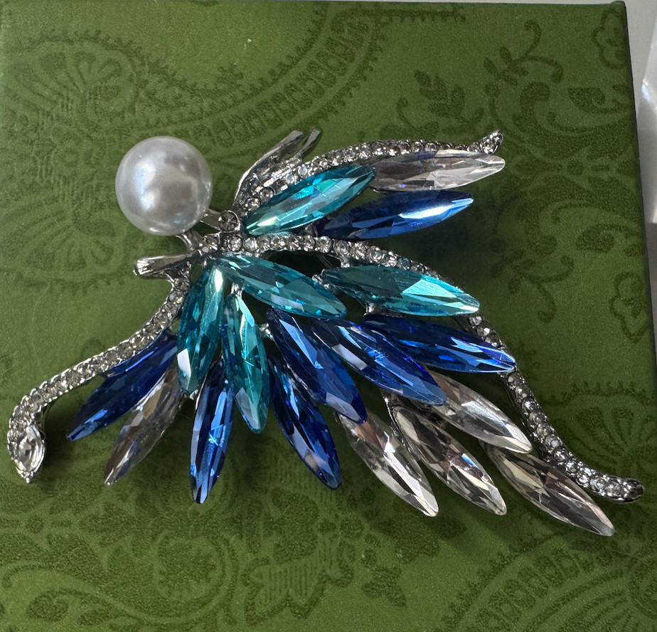 Elegant Blue Leaf Brooch Pin Silver Tone Blue Clear Faceted Stones Pearl Look