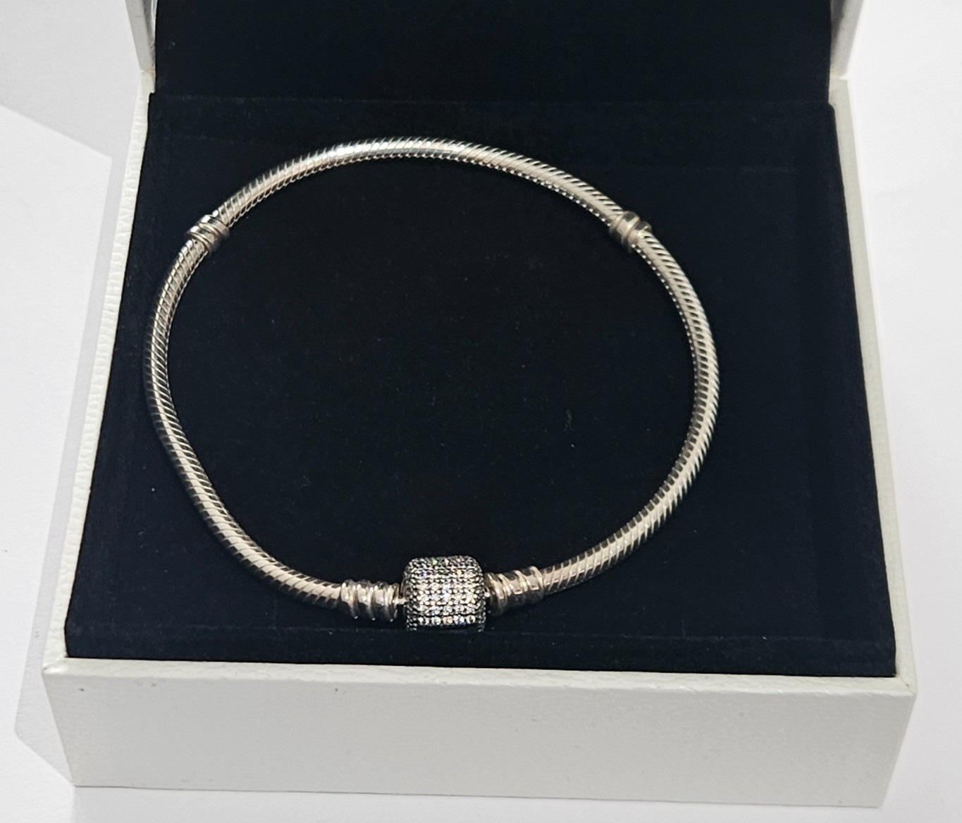 Pandora S925 Pave CZ Signature Clasp Bracelet 590723CZ-21cm – 8″ in