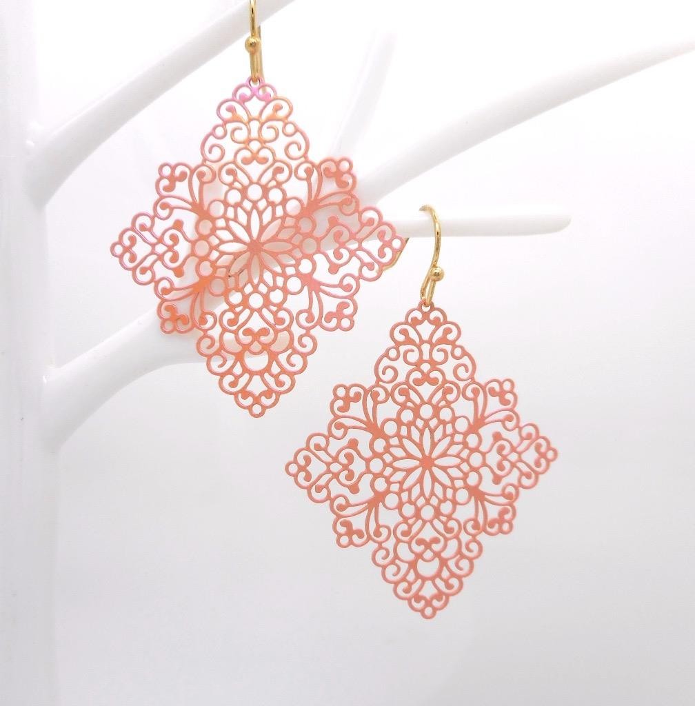 New Pink Filigree Earrings Women Cut-out Dangle Light Weight Pierced