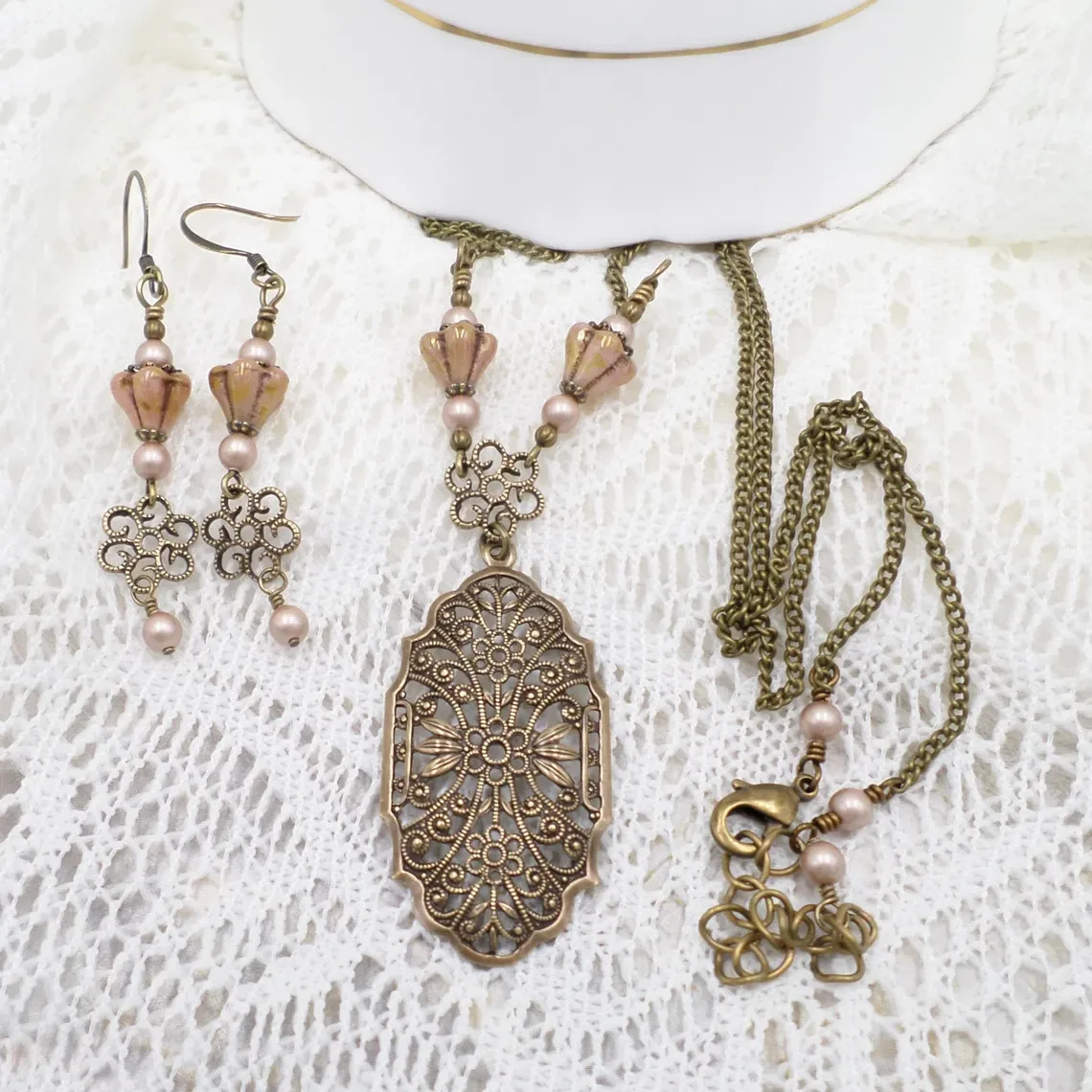 Victorian Style Brass Filigree Blush Pink Flower & Pearl Necklace Set