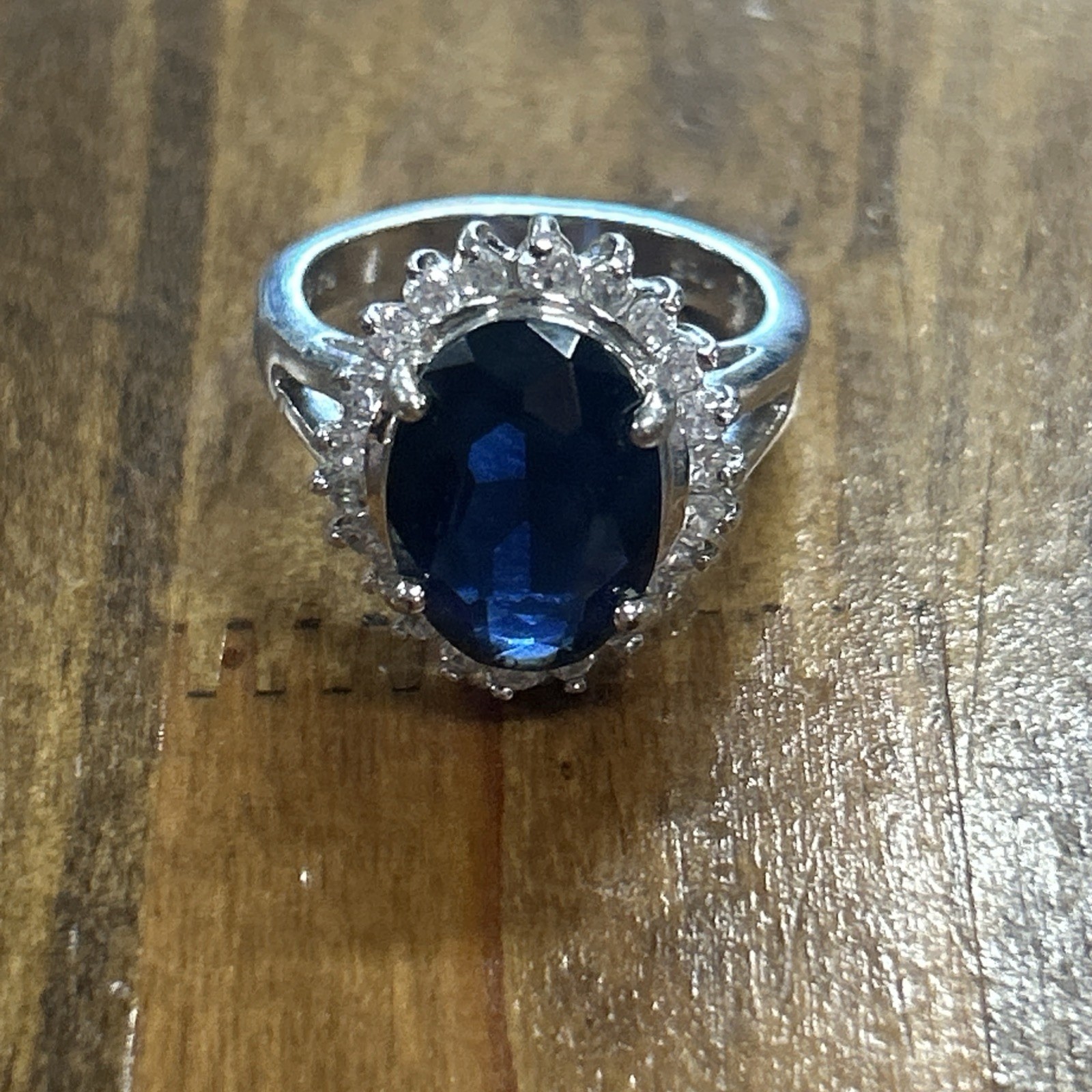 Vtg Silver Plated Avon 125th Anniversary Sapphire Cocktail Ring Size 8.25 6.37 G