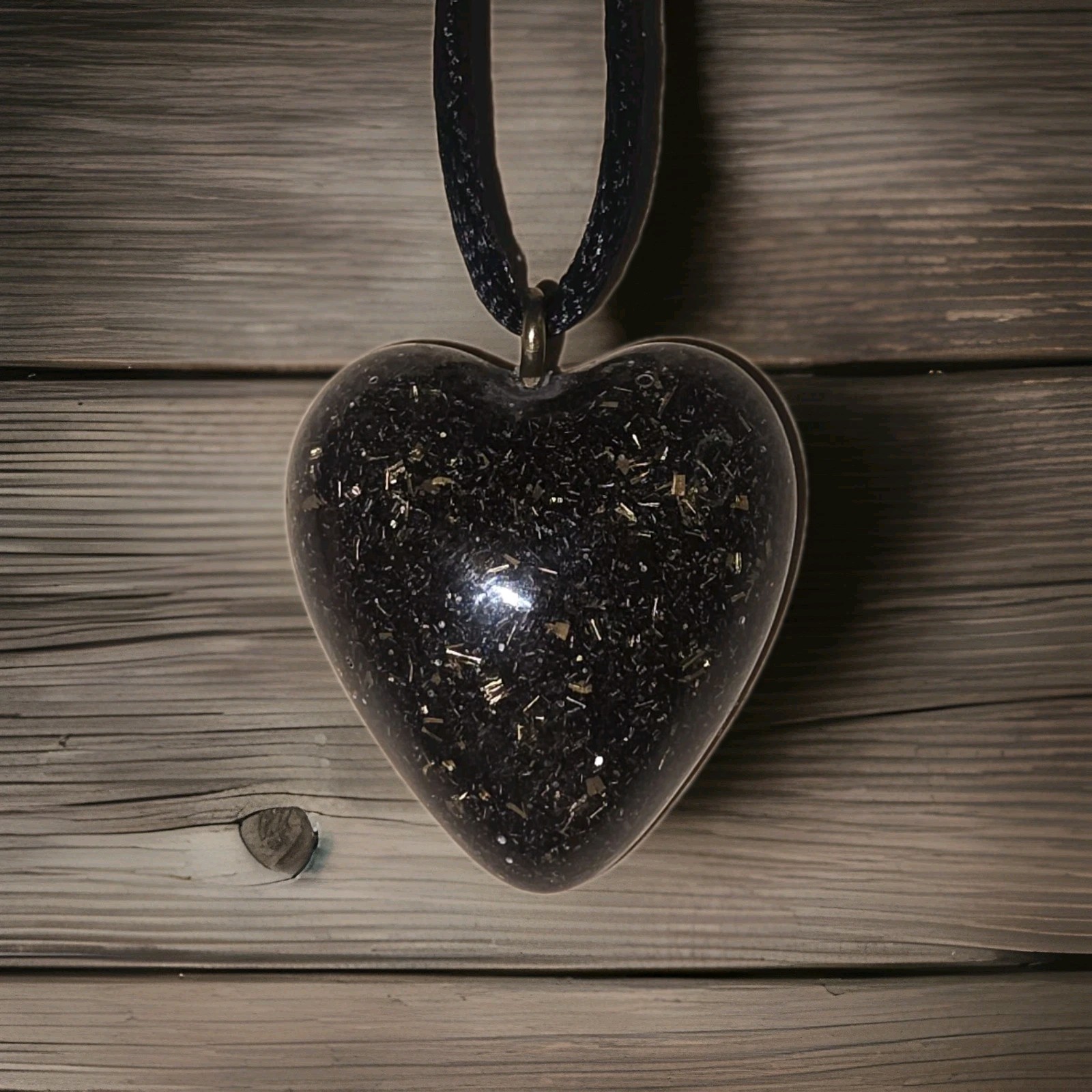1″ Orgonite Heart Orgone Energy Necklace Pendant Manifest Love Quartz Crystal