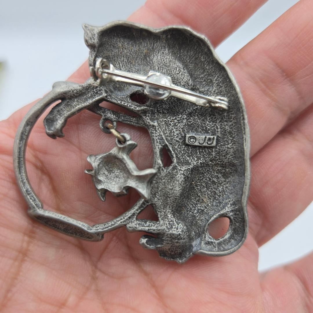 J J Jonette Cat Fishbowl Brooch Pin Pewter 2 1/4″ Jewelry