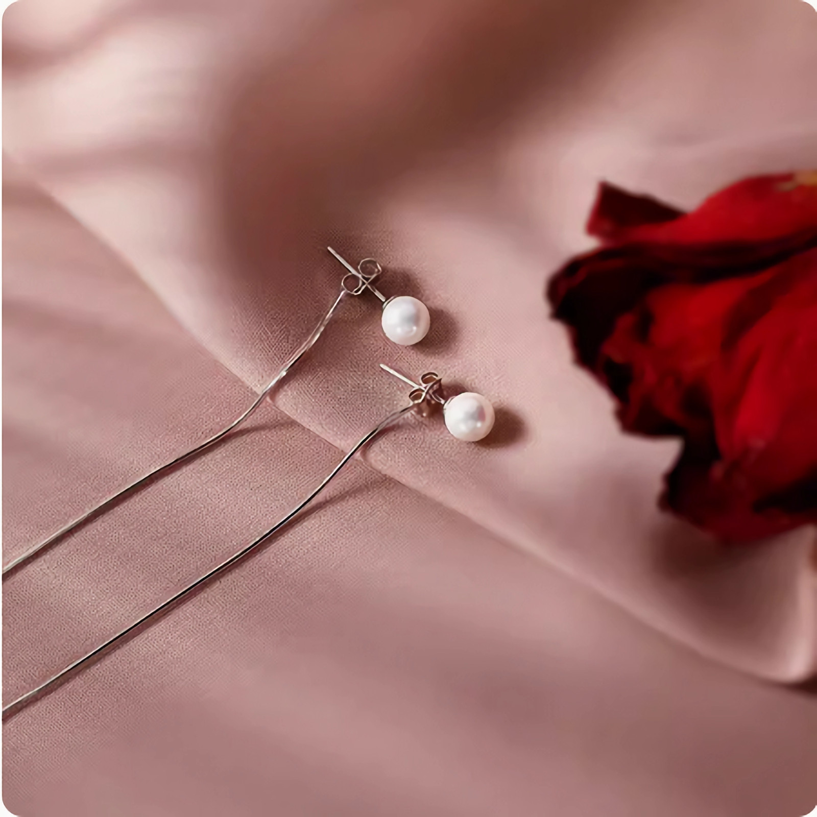 Fashion Pearl Tassel Earrings
