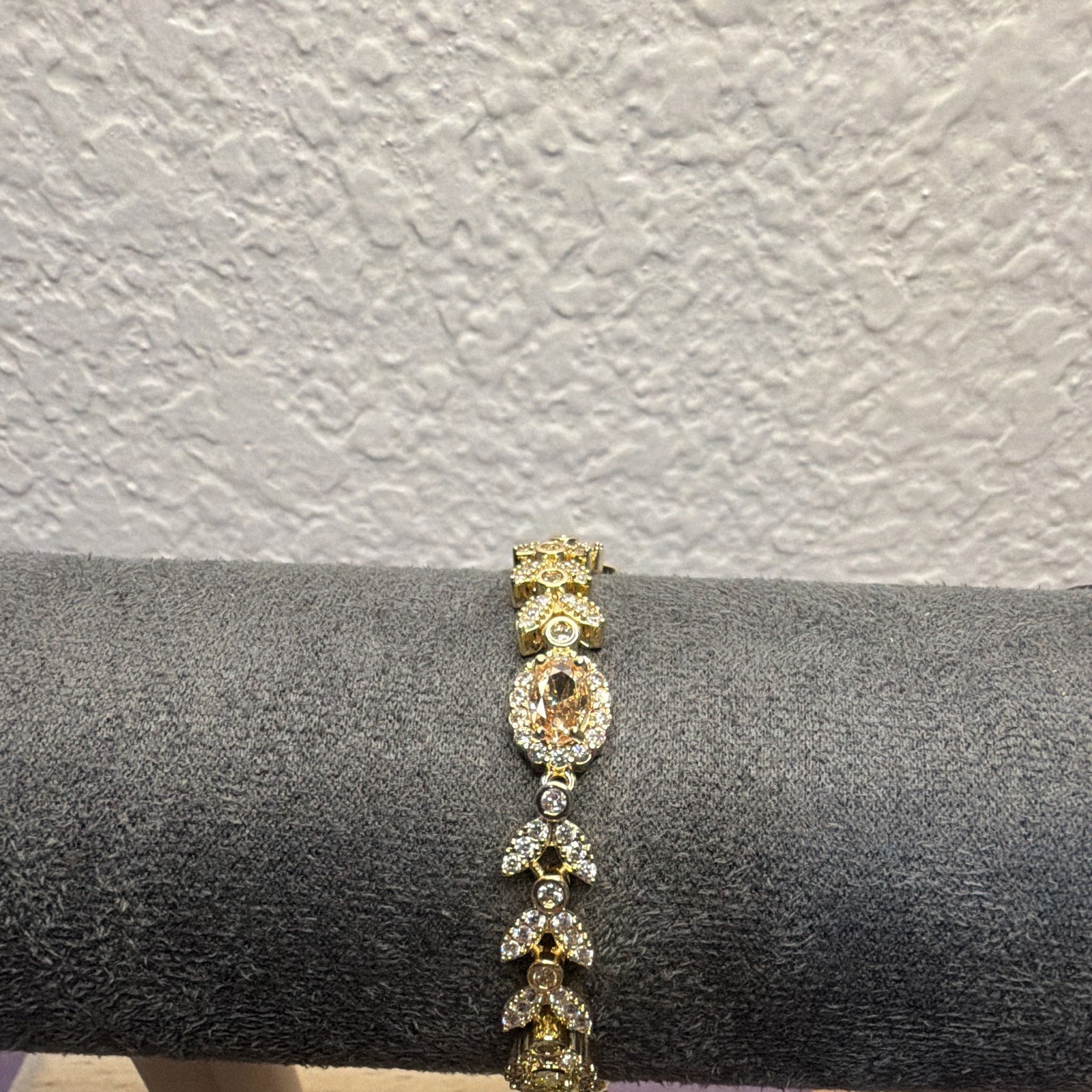 Gold-Tone Tennis Link Chain Bracelet Multicolor Oval Crystal Stones Box Clasp