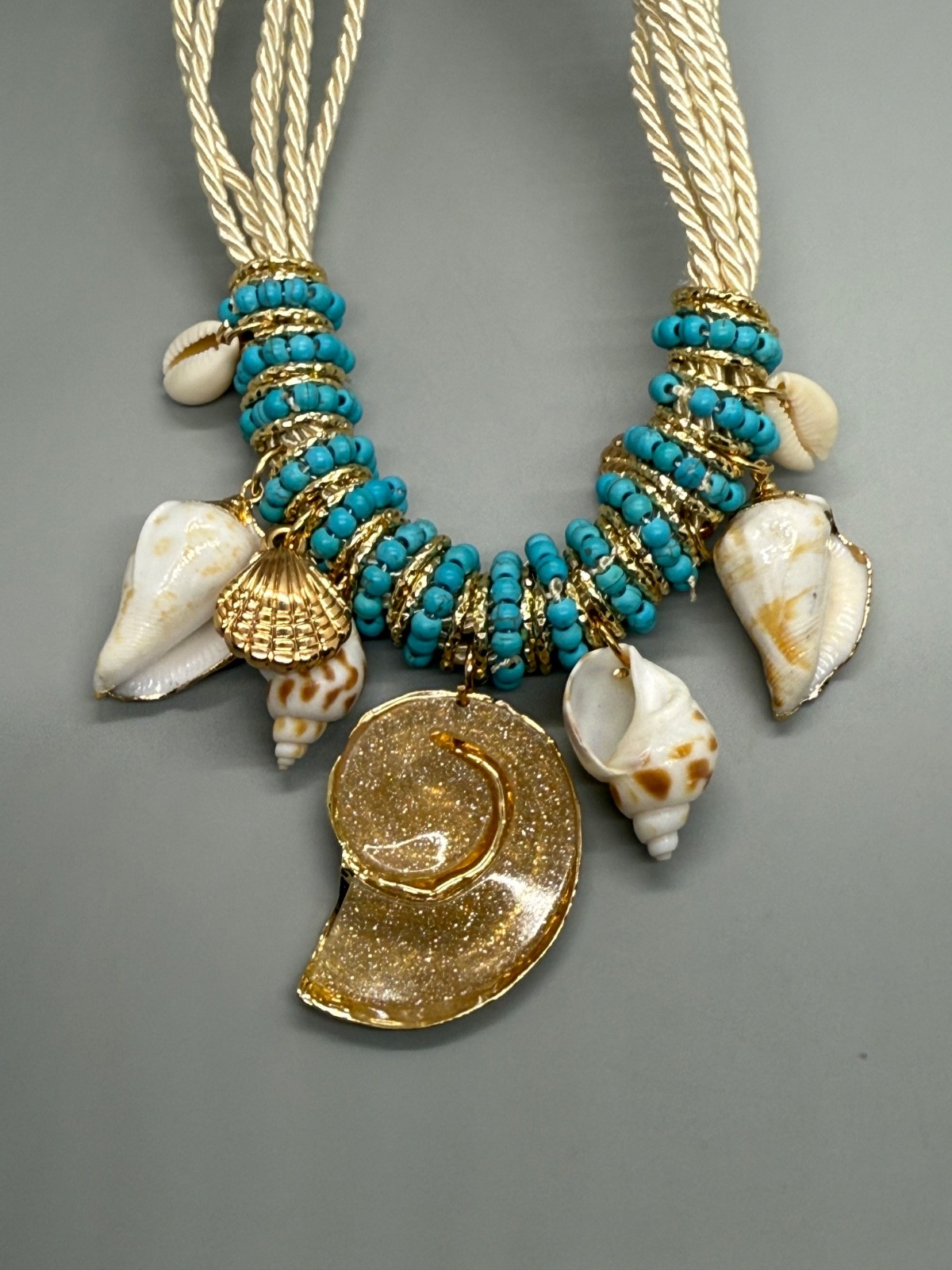 GARDENIA JEWELRY Seashell & Charm Necklace Turquoise Color Beads NWT