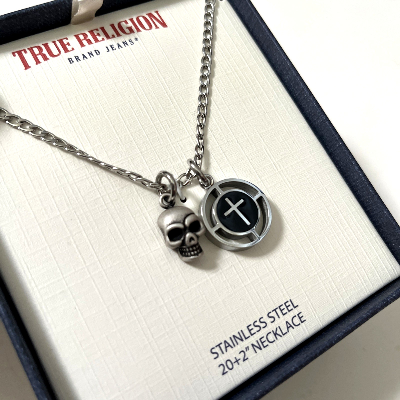 NWT True Religion Skull Cross Charm Necklace Stainless Steel 20-22″ Adjustable
