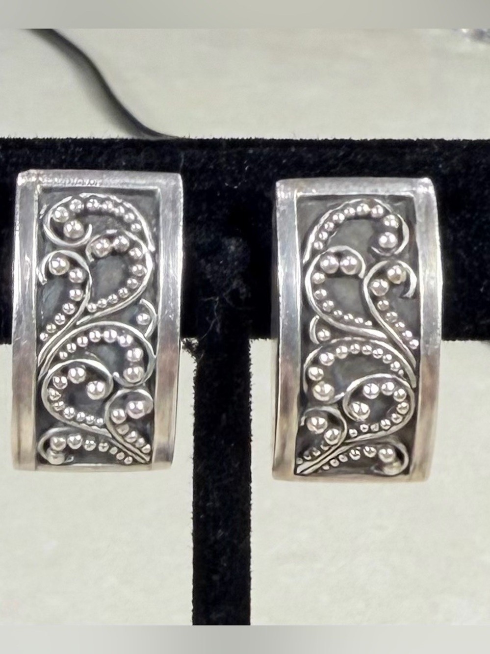 Lois Hill Handmade Sterling Silver Earrings Artisan 3/4” Indonesia Floral Vine
