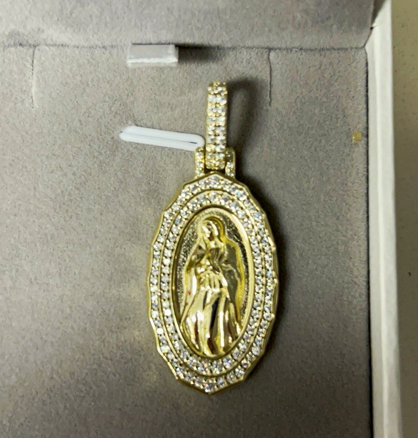 Virgin Mary Pendant yellow Gold Plated VVS Moissanite Border ￼
