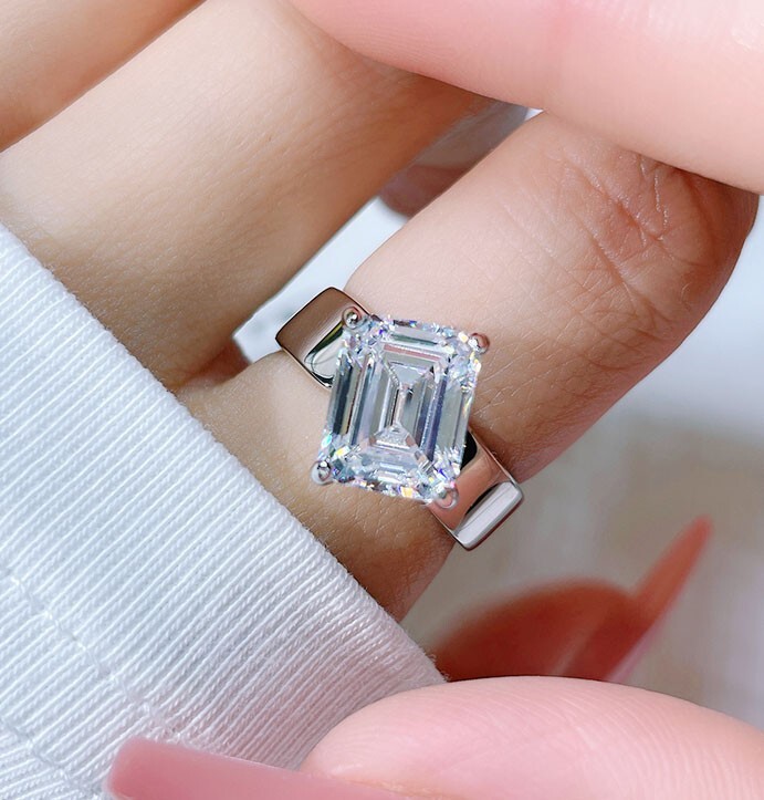 4ct Luxury Simple Emerald Cut Silver Ring, Lab Grown Diamond, Elegant, Chic