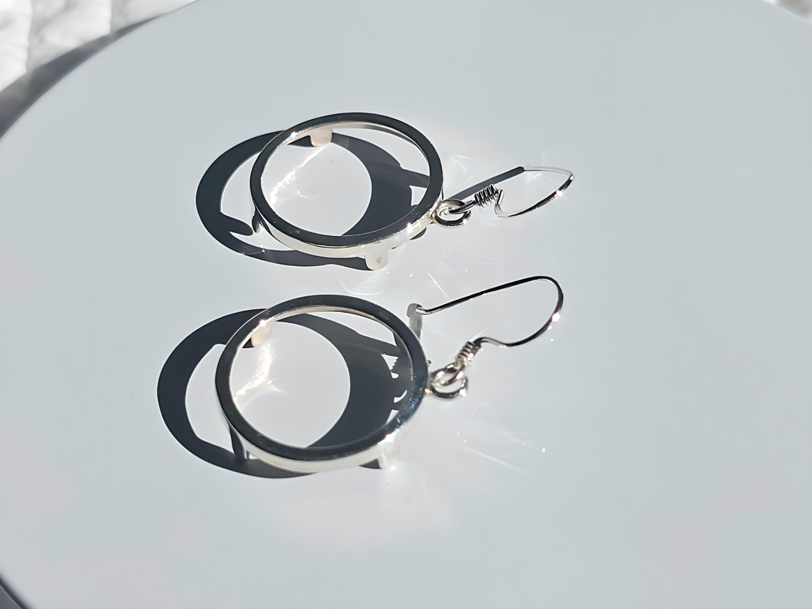 925 Sterling Silver Prong Back Simple Bezel Earring for 18mm Dime 10 Cent Coins