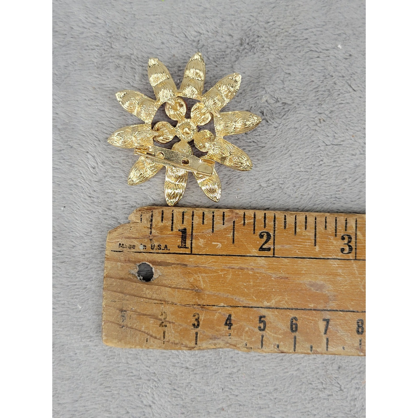 Gold Tone Flower Brooch Rhinestone Red Aurora Borealis Gemstone Pin