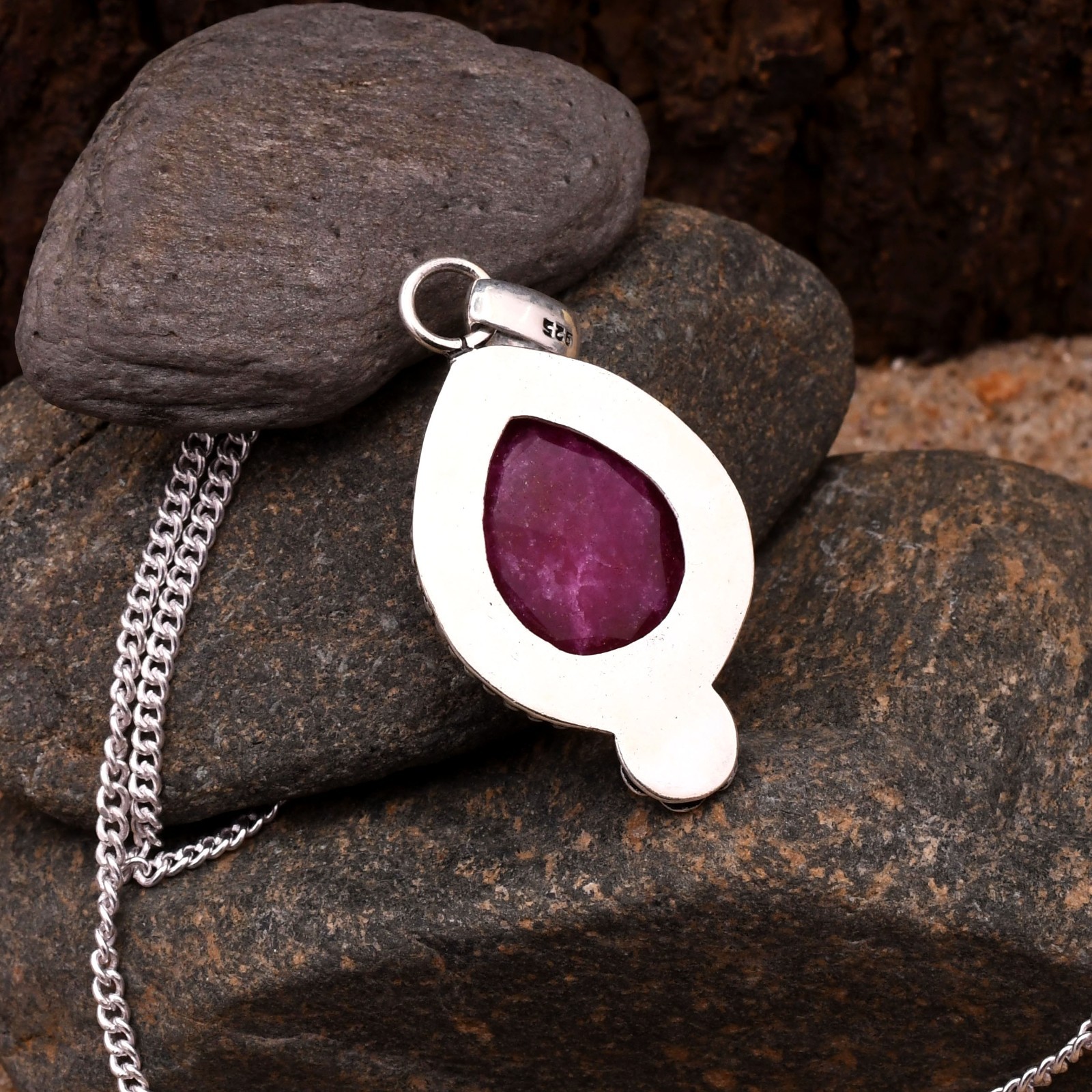 Ruby (Lab-Created) Gemstone 925 Sterling Silver Handmade Pendant Jewelry 1.77″