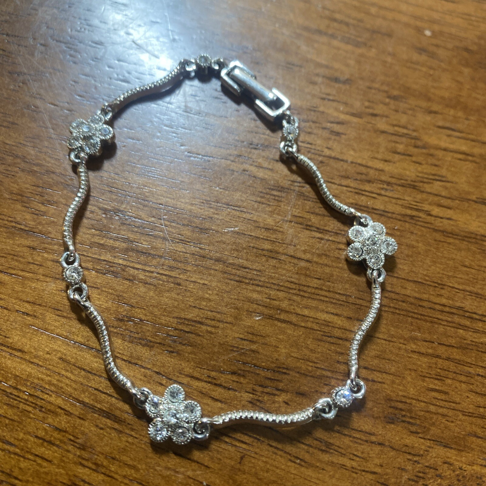 CRISLU Cubic Zirconia & Sterling Silver Flower & Solitaire 7″ Bracelet NO BOX