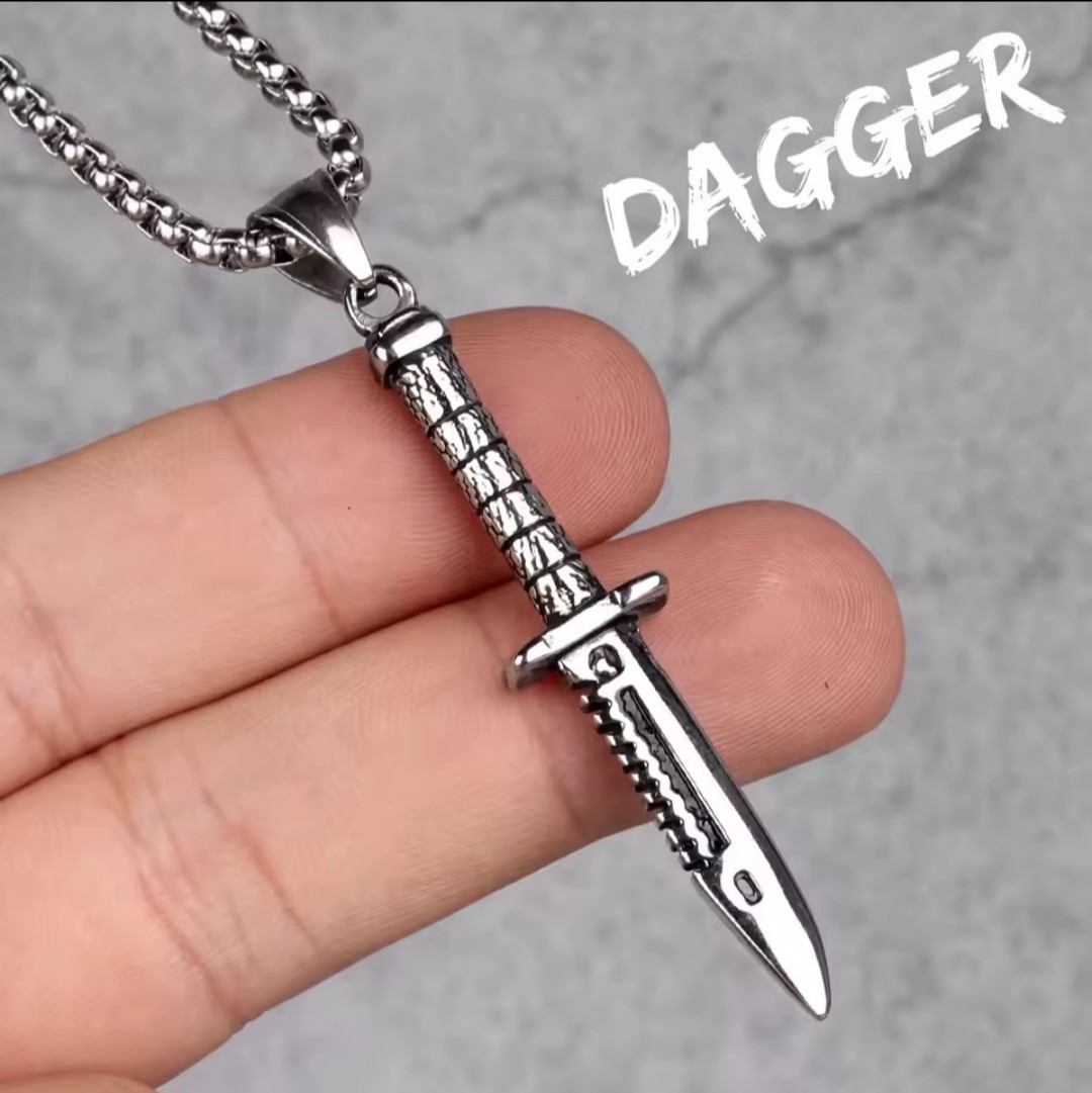 Stainless Steel Dagger Pendant Necklace Men’s Survival Knife Sword Charm Chain