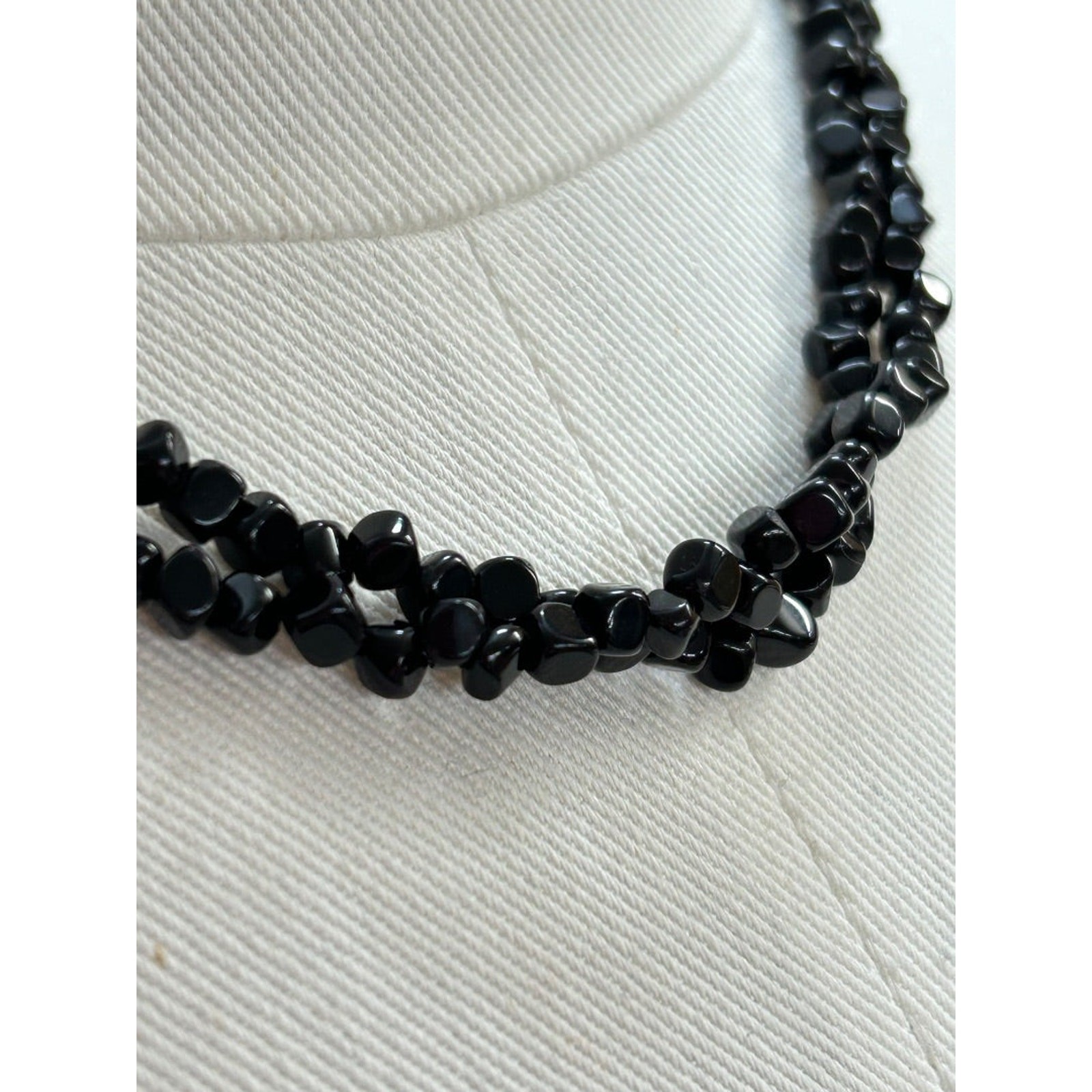 Black Stone Overhead Strand String Necklace 35 Inch No Clasp