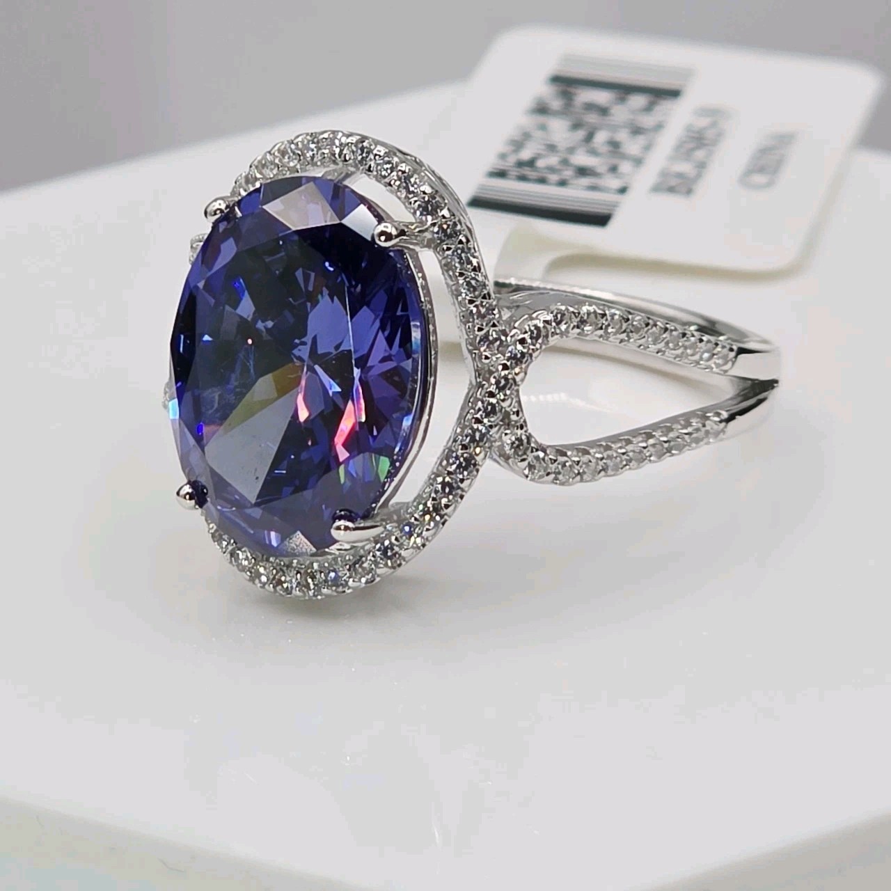 NWT Tanzanite & Diamond Simulant Statement Ring Rhodium Over 925 Sterling Sz9