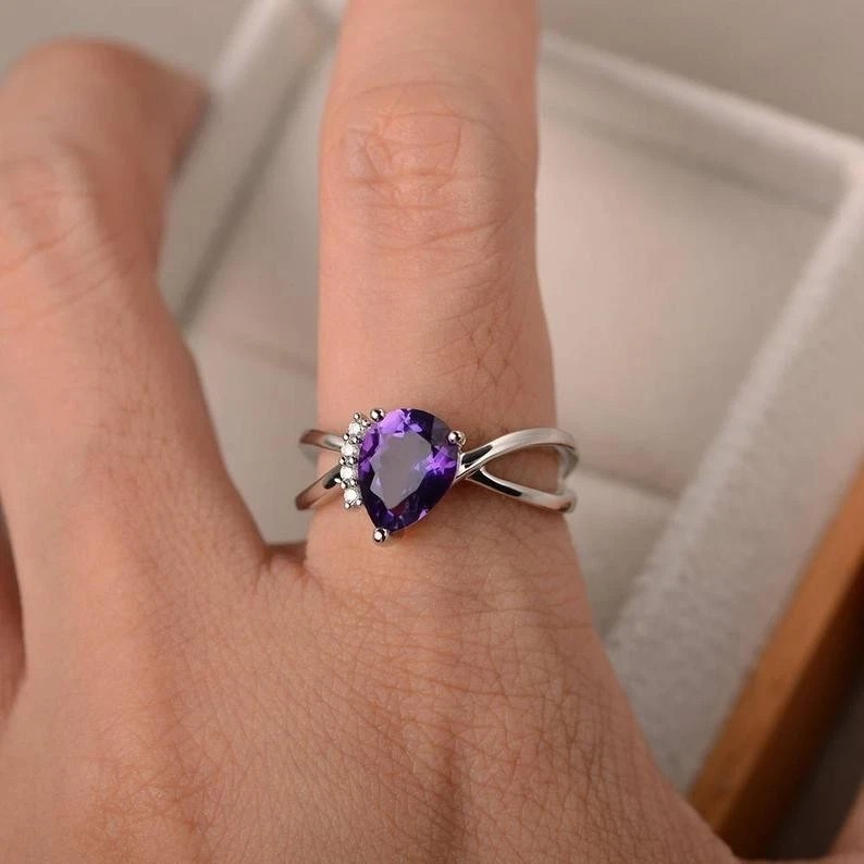 2.30Ct Pear Cut Simulated Amethyst Wedding Stunning Ring 14K White Gold Plated