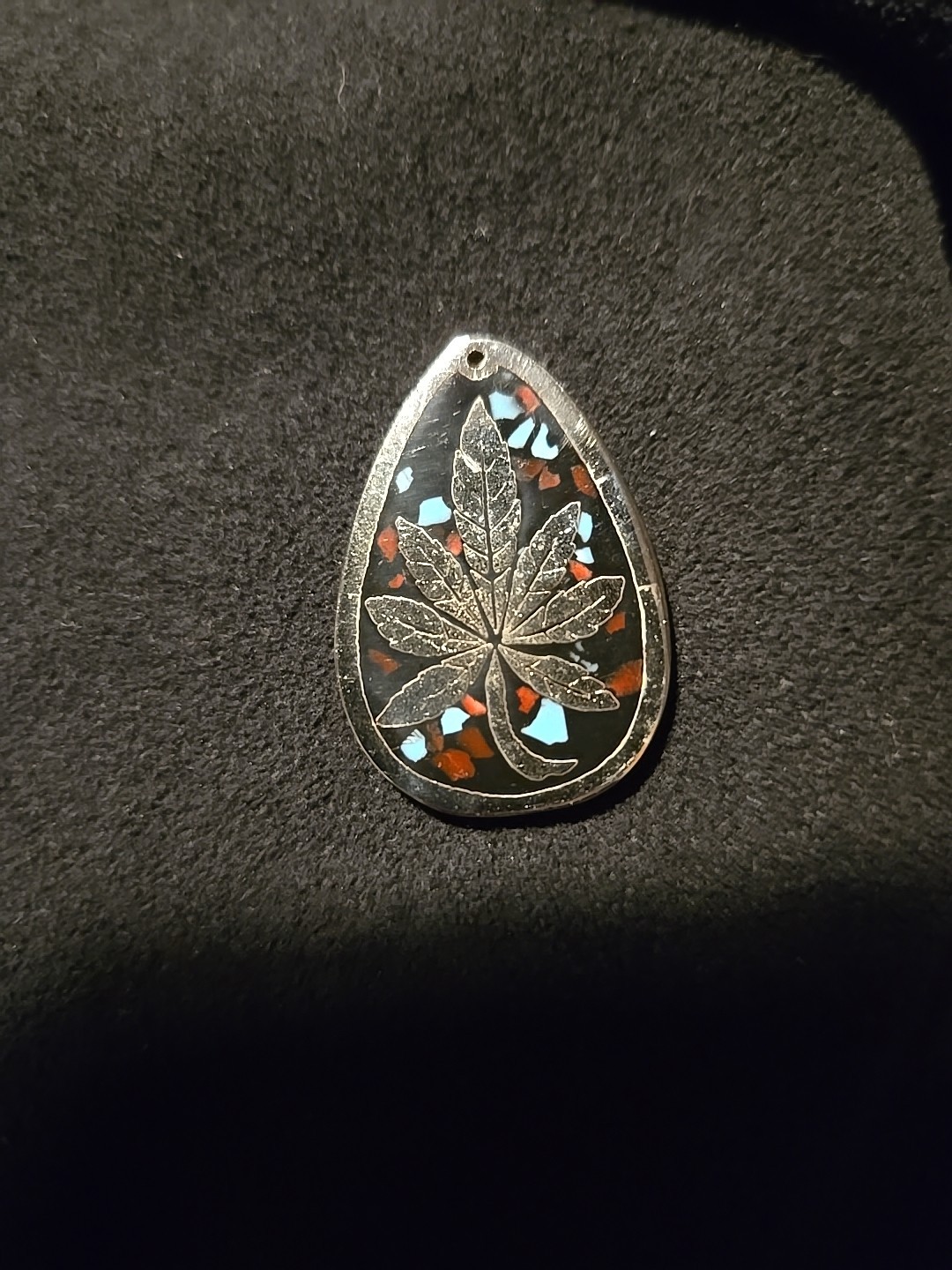 Vtg Turquoise Chip Marijuana Leaf Cannabis Pot Weed Pendant Necklace Boho Hippie