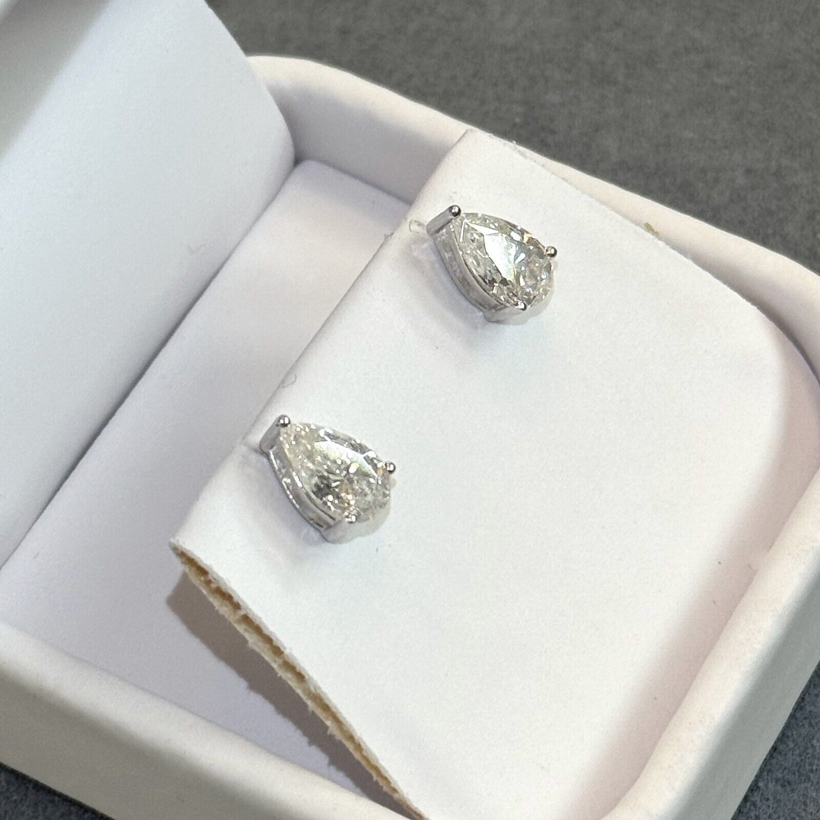 Pear Cut Moissanite Stud Earrings Certified VVS1 – 925 Silver or 14K Gold