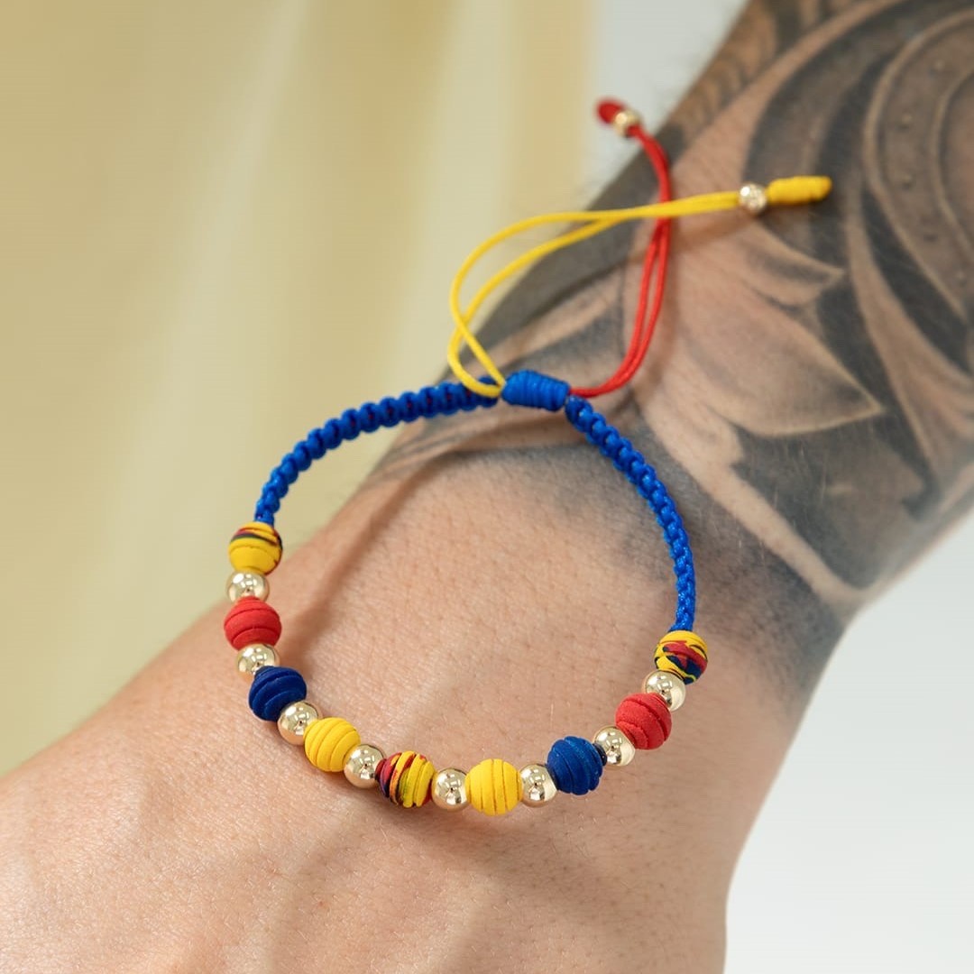 Pulsera de Balines en Oro 18K Laminado. 18K Gold Plated Colombia Bracelet.