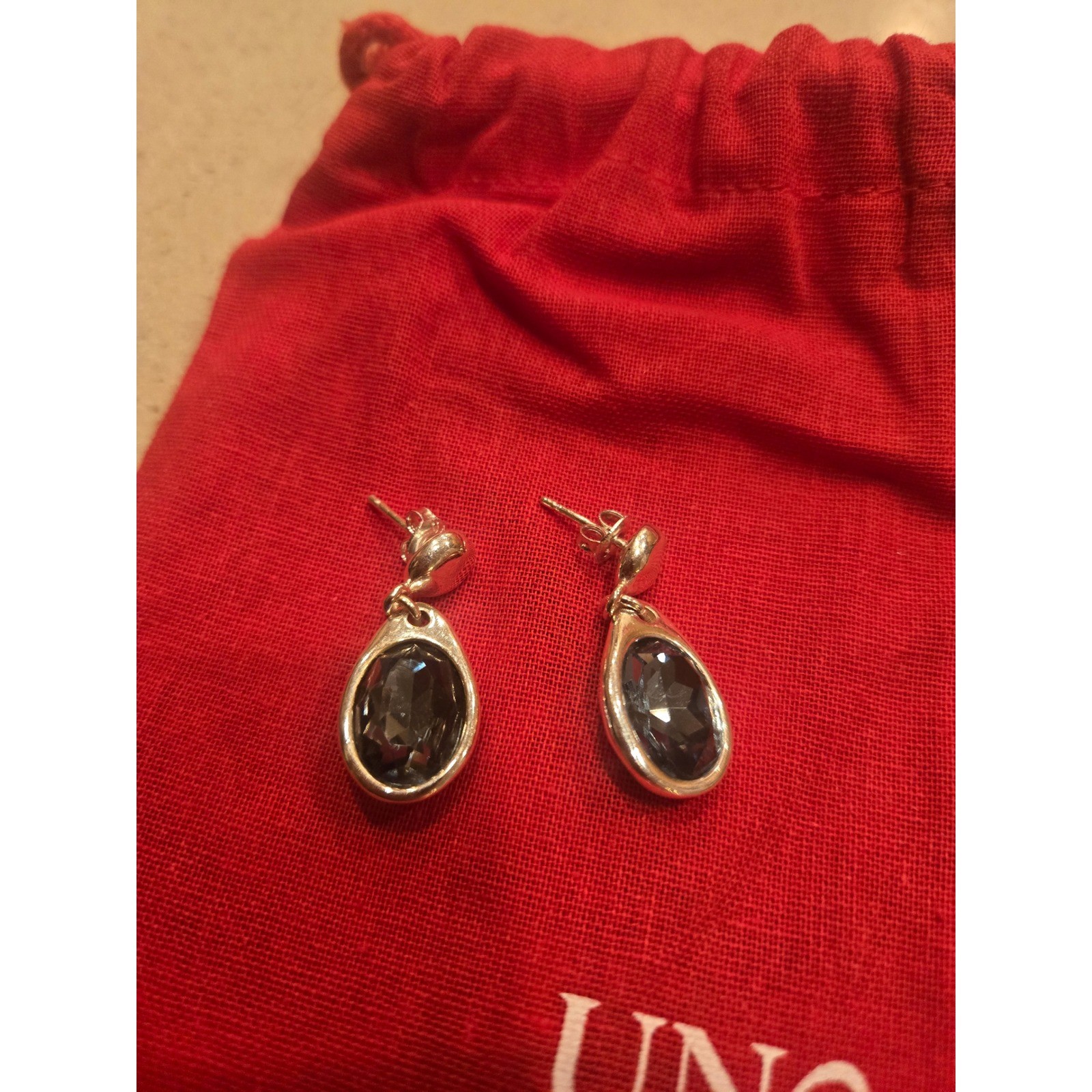 UNOde50 Silver Plated Grey Swarovski Crystal Teardrop Dangle Earrings with Pouch
