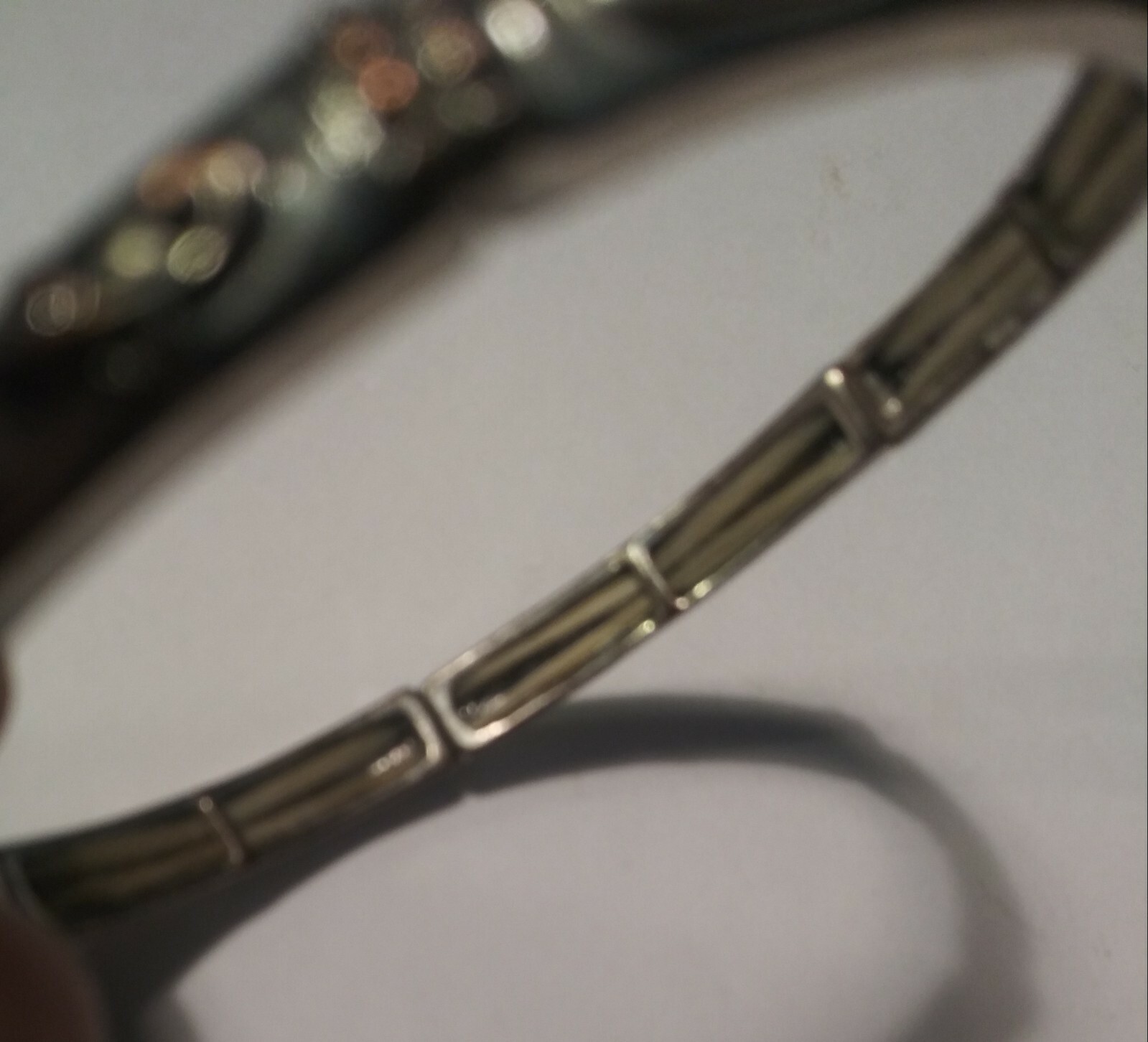 BLESSED Silver Tone Stretch Bracelet – Pre Owned – Good Condition – No Mark