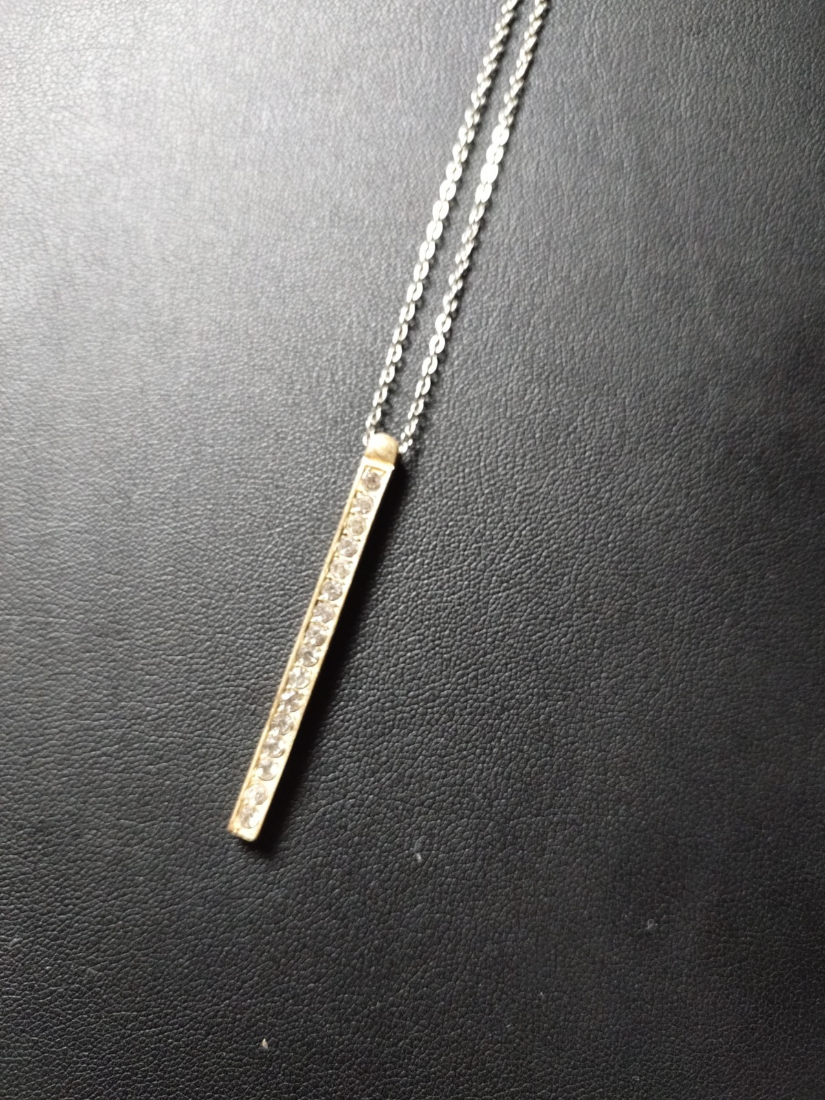 Reversible gold and silver tone bar pendant 31″w/3″ extender
