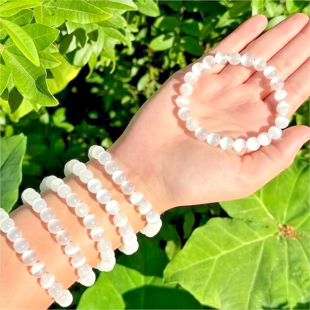 Handmade Natural Selenite Elastic Stretch Bracelet – 8mm Round Gemstone Bead