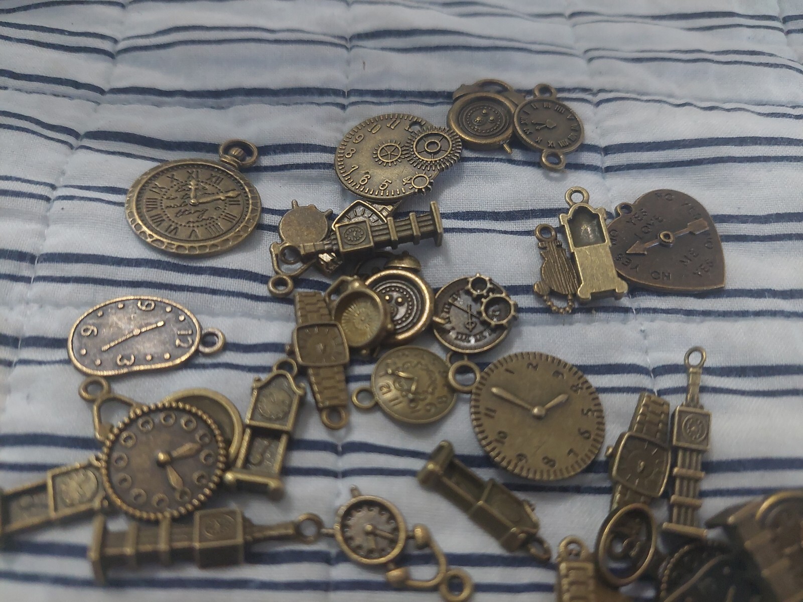 Steampunk Clock Charms Antiqued Bronze Watch Jewelry Supplies Mixed Lot 5pcs