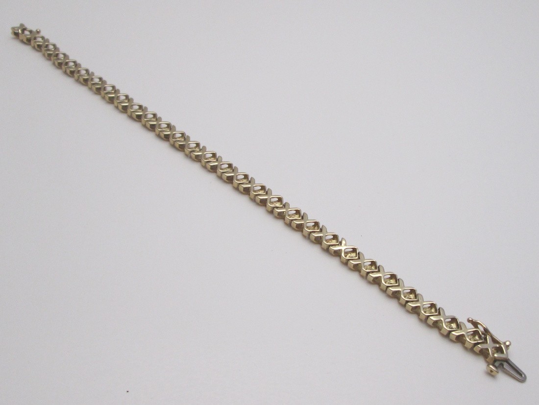 HELZBERG 30 DIAMONDS 10K GOLD TENNIS BRACELET 7.25 LENGTH 8.5 GRAM SEDONA ESTATE