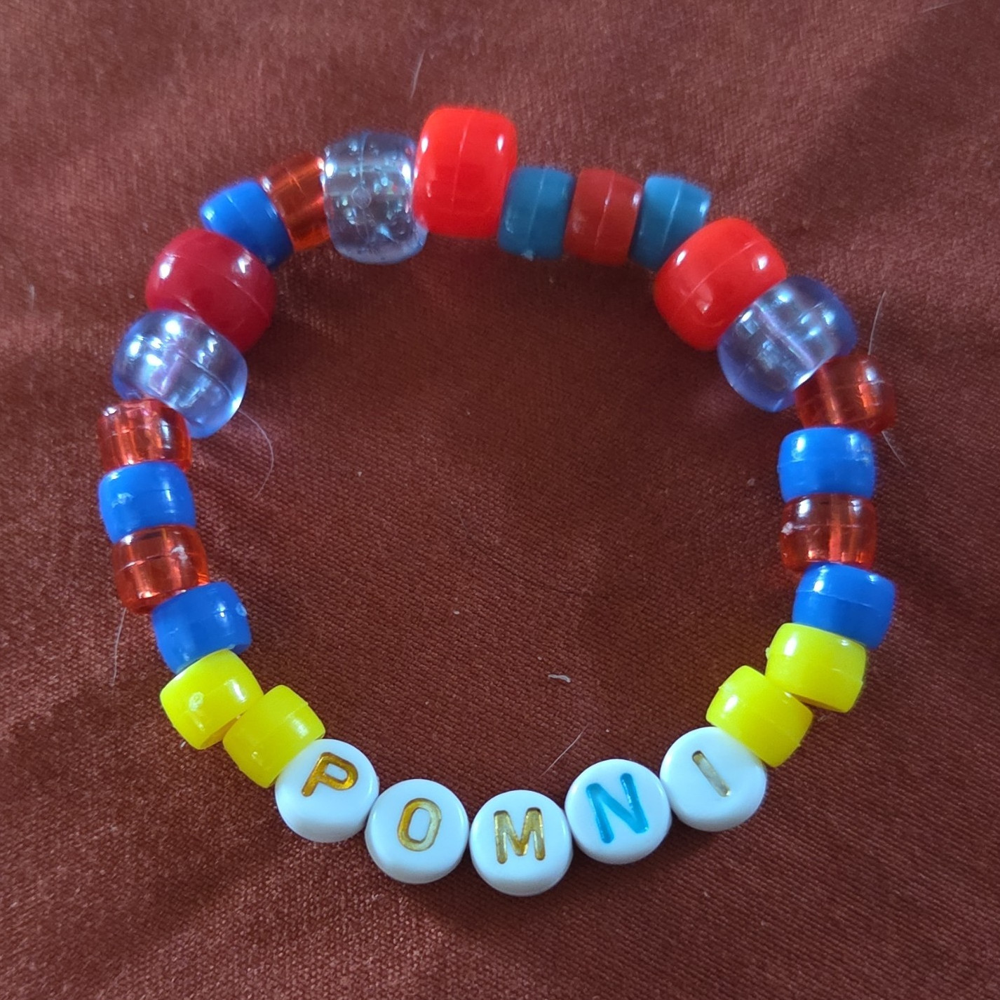 Multicolor Plastic Round Beaded Elastic Stretch Bracelet Letter Beads “POMNI”