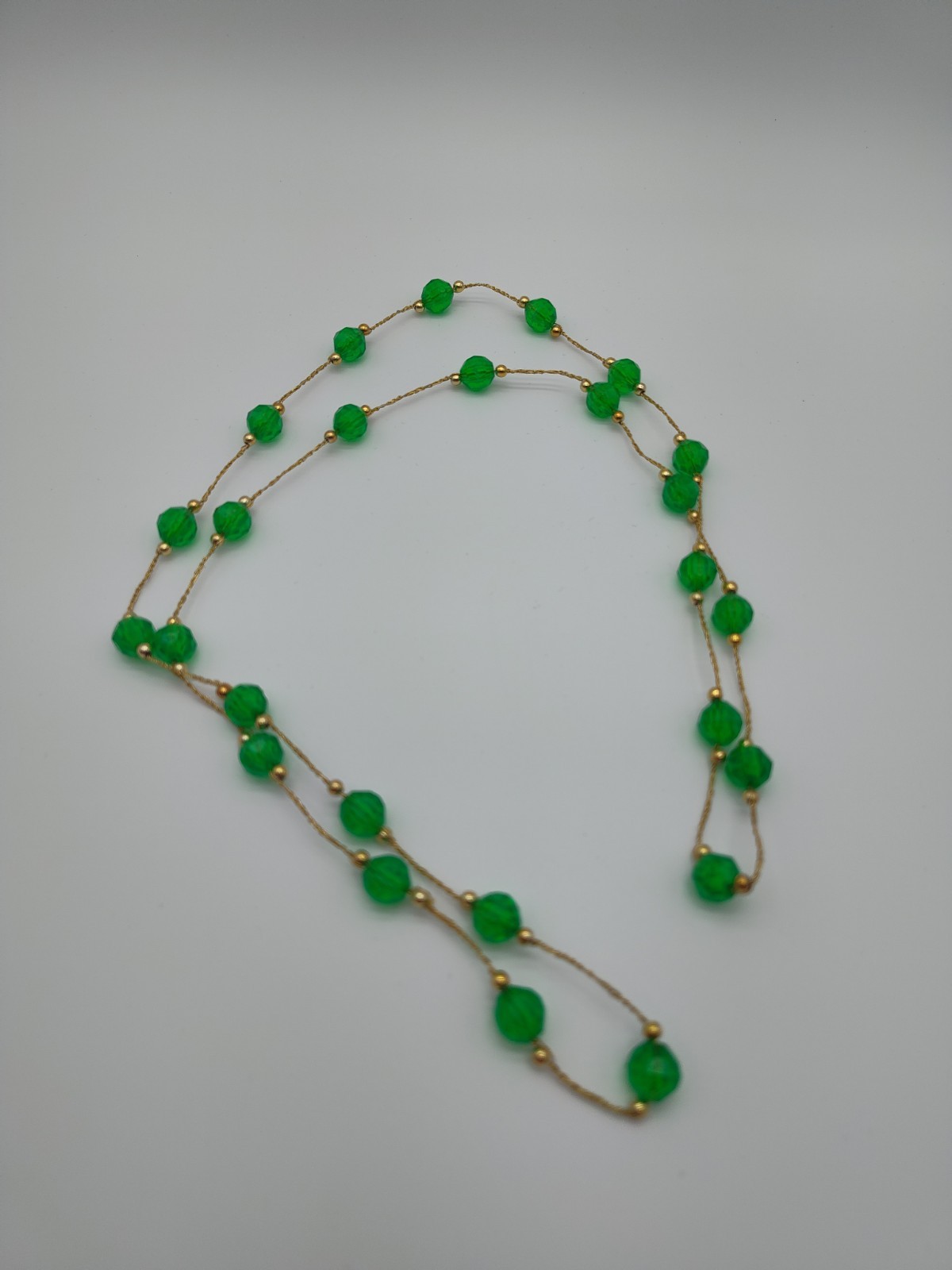 Green Beaded Necklace 17 Inches Glows