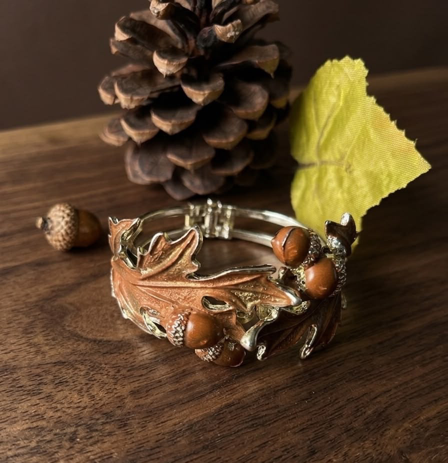 Vintage Autumn Leaf Acorn Hinged Bangle Bracelet Silver Tone Fall Theme Enamel